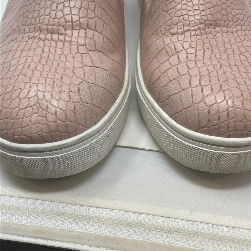 Yellow Box Pink Faux Croc-Embossed Slip-On Sneakers Size 9 Excellent Condition